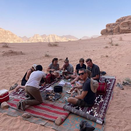 Wadi Rum Magic Camp ภายนอก รูปภาพ
