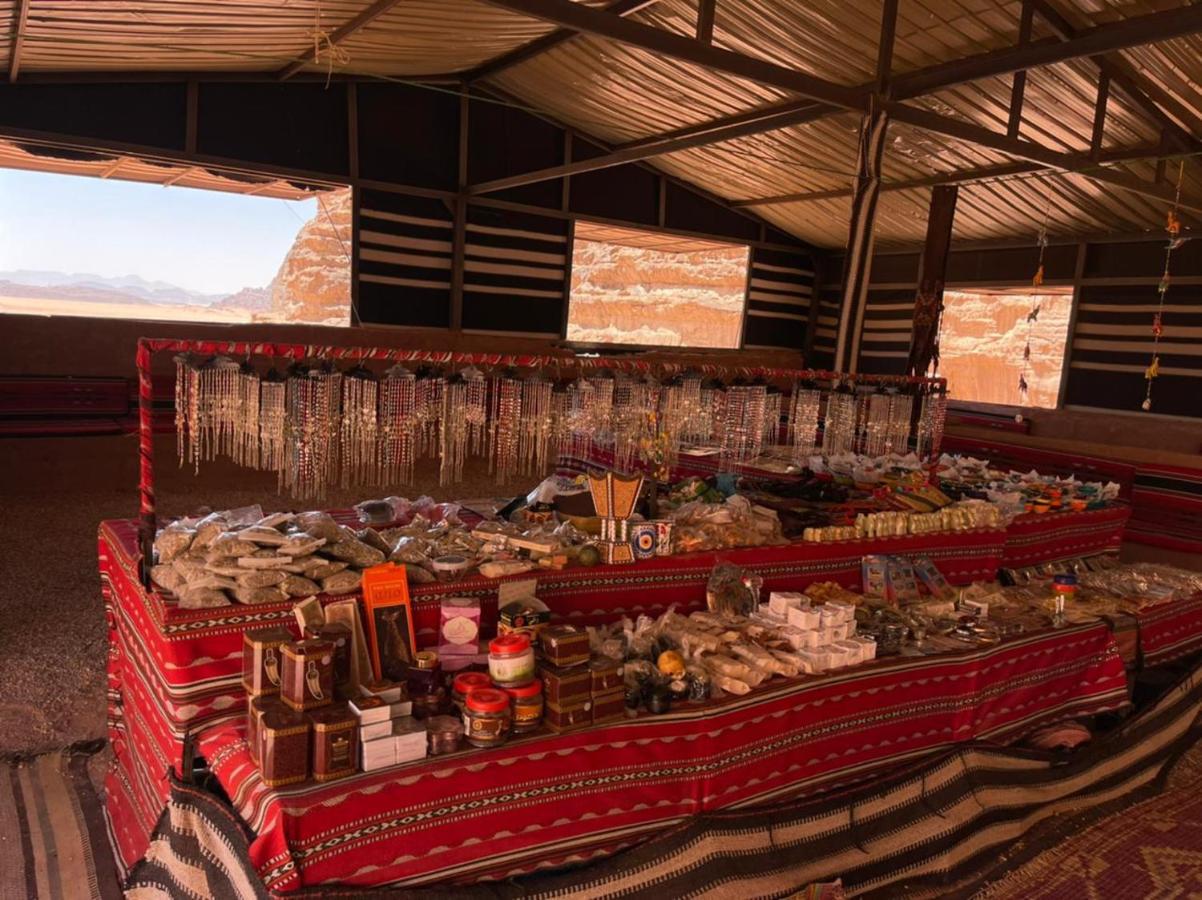 Wadi Rum Magic Camp ภายนอก รูปภาพ