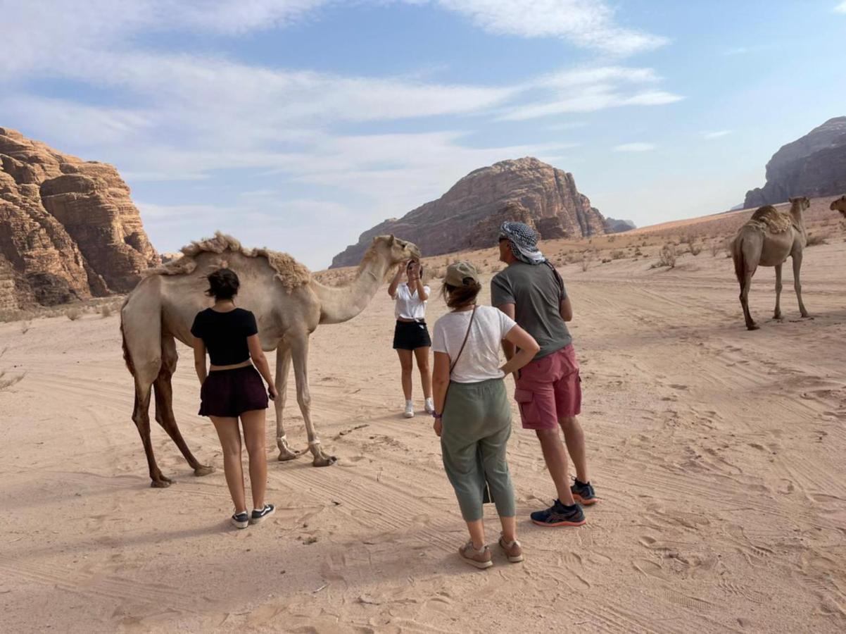 Wadi Rum Magic Camp ภายนอก รูปภาพ